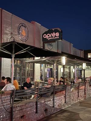 Après Govnr's Park happy hour in Denver - Happy Hour